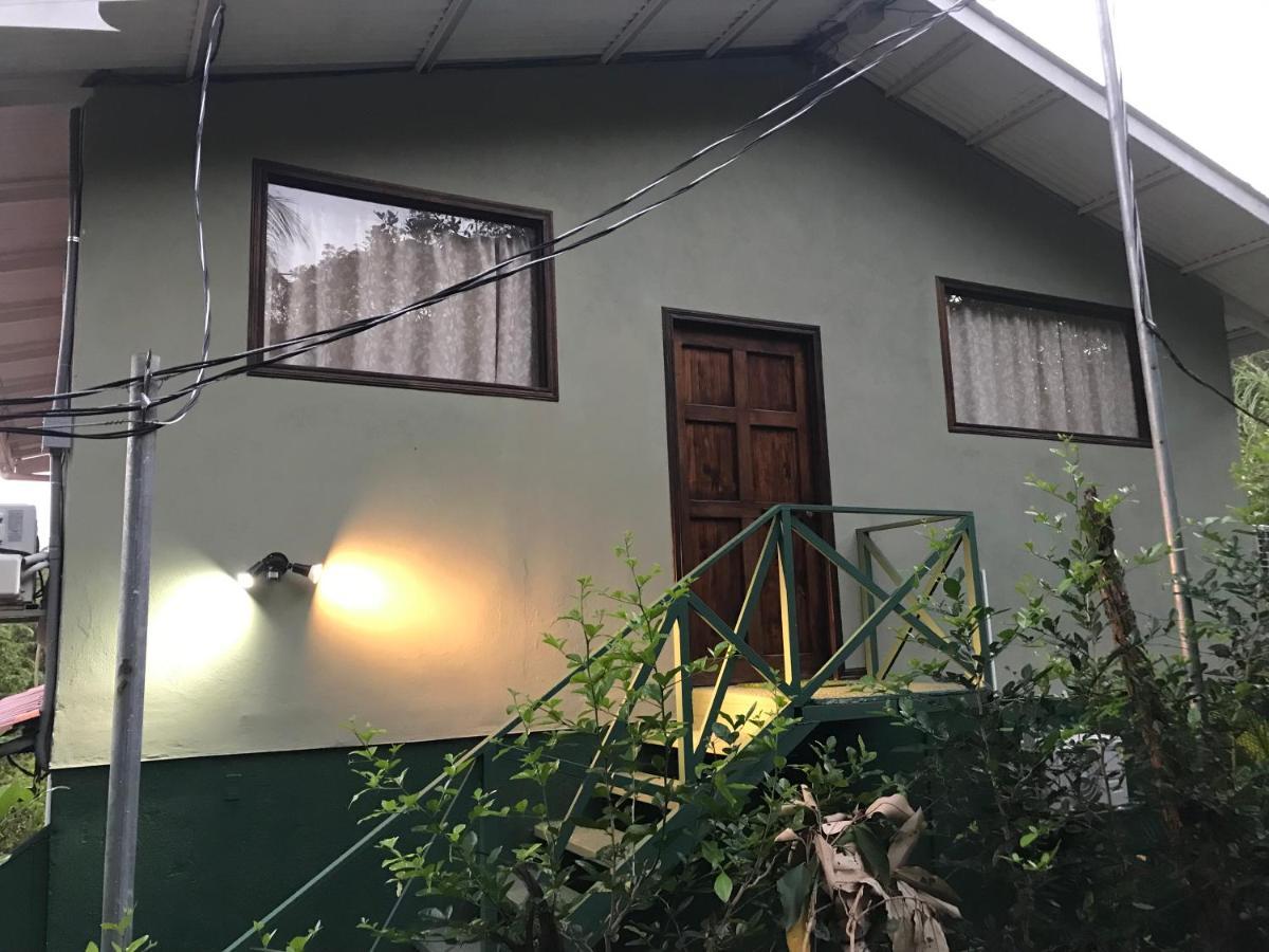 Flor De Paraiso Bungalows Montezuma Exterior photo