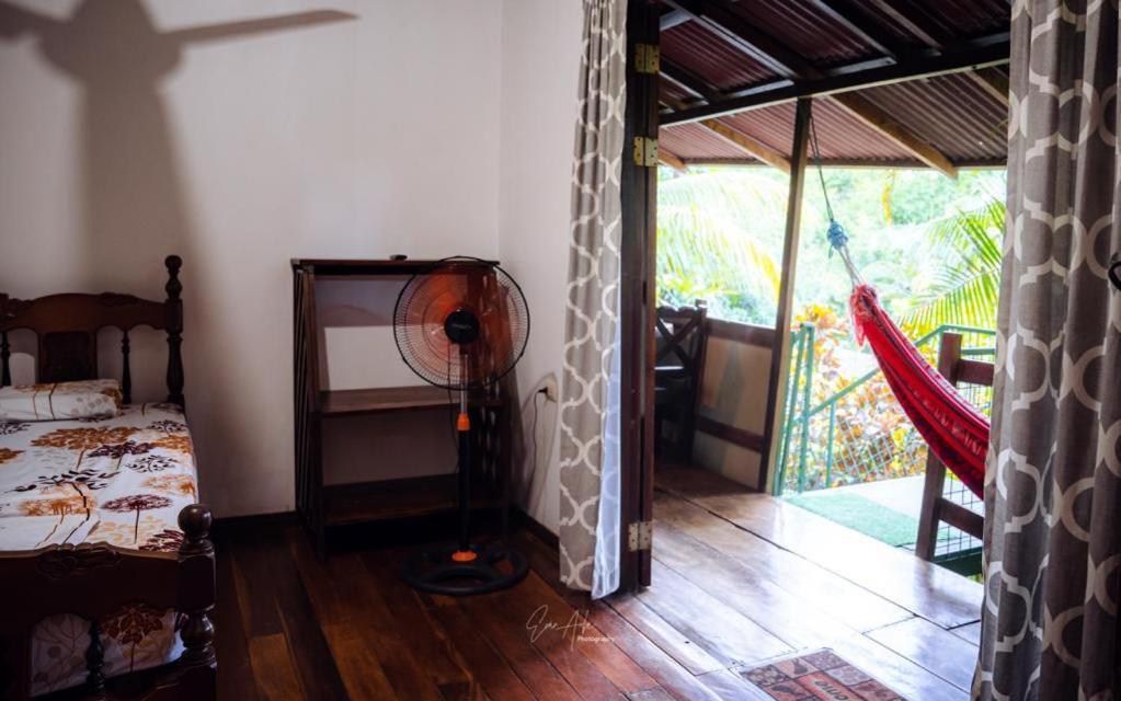 Flor De Paraiso Bungalows Montezuma Exterior photo
