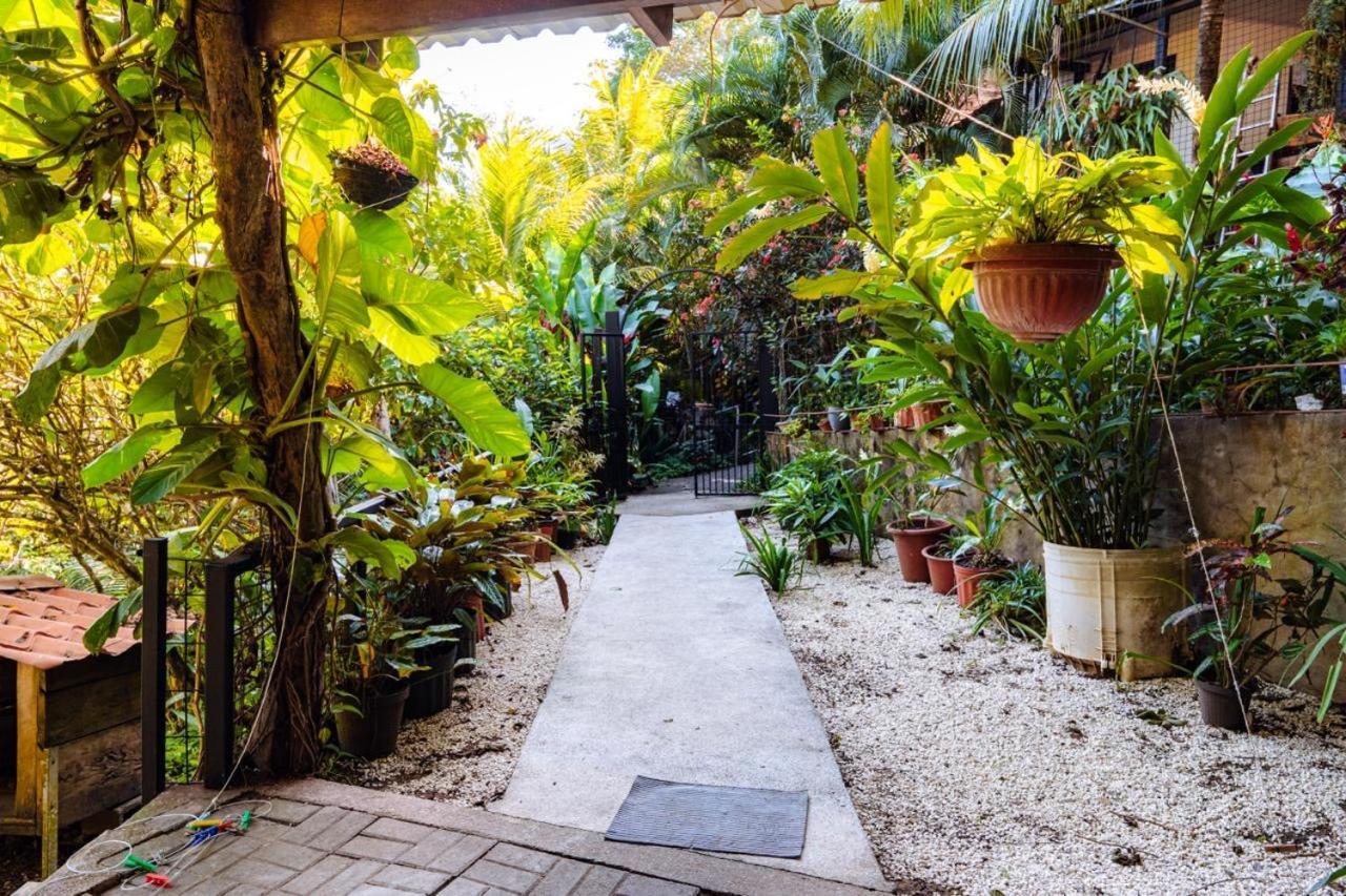 Flor De Paraiso Bungalows Montezuma Exterior photo