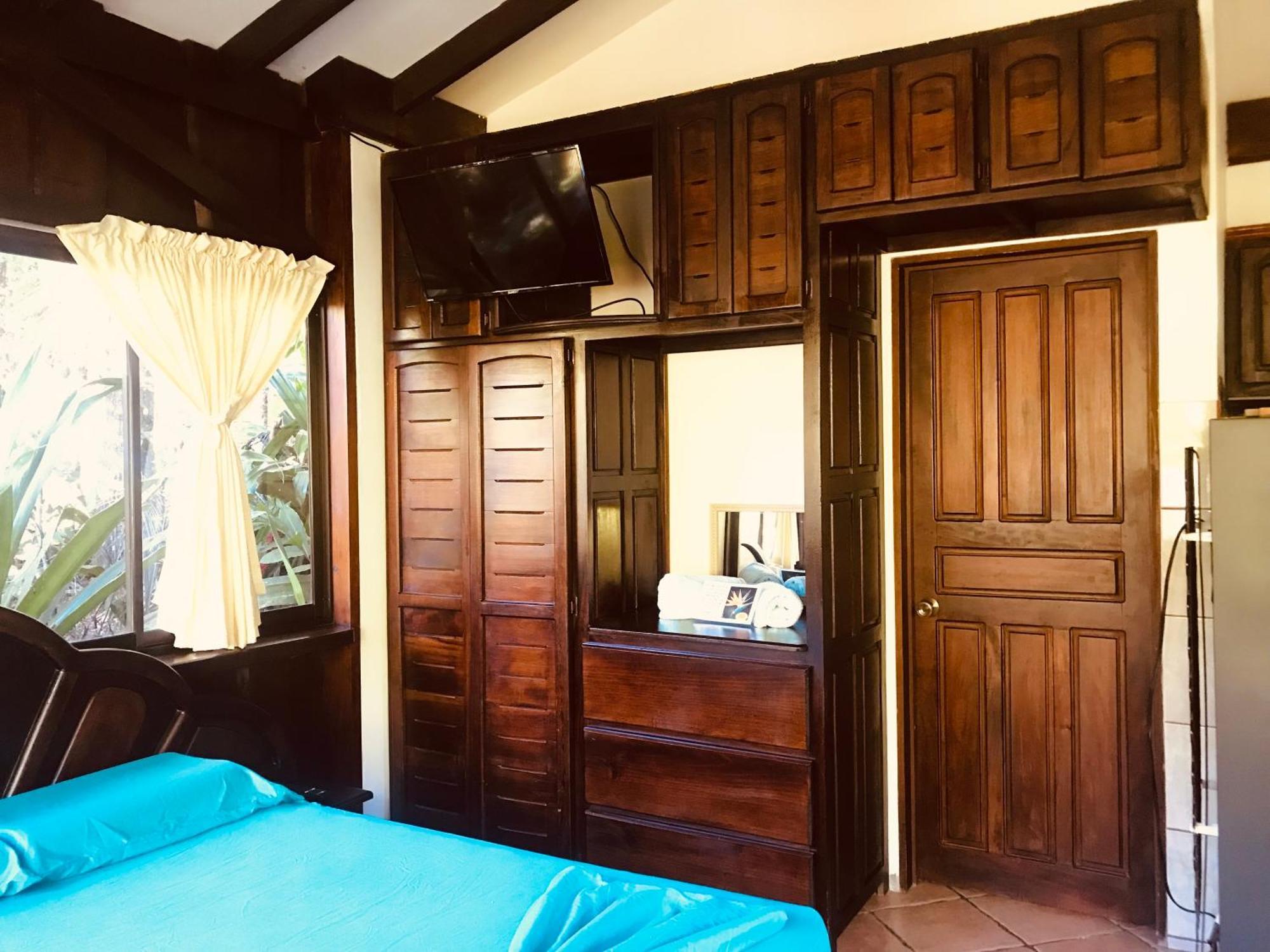 Flor De Paraiso Bungalows Montezuma Exterior photo