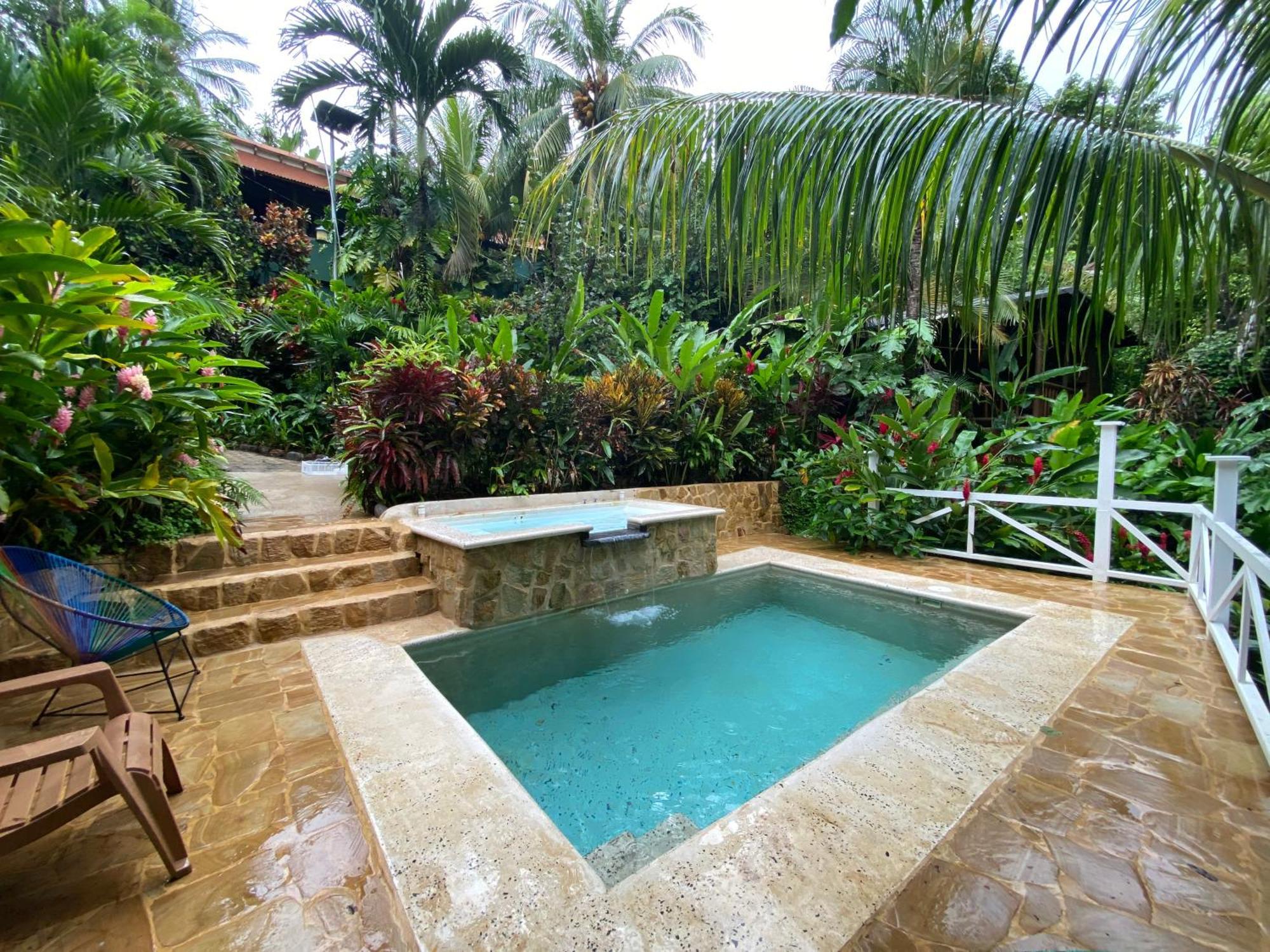 Flor De Paraiso Bungalows Montezuma Exterior photo